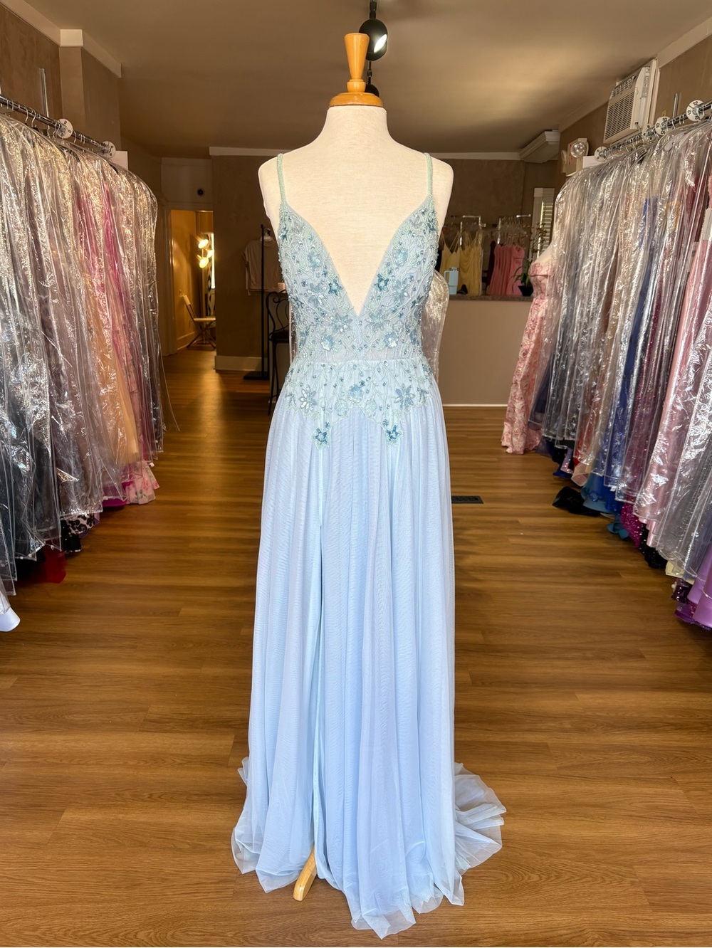 Light Blue Embroidered V-Neck Evening Dress